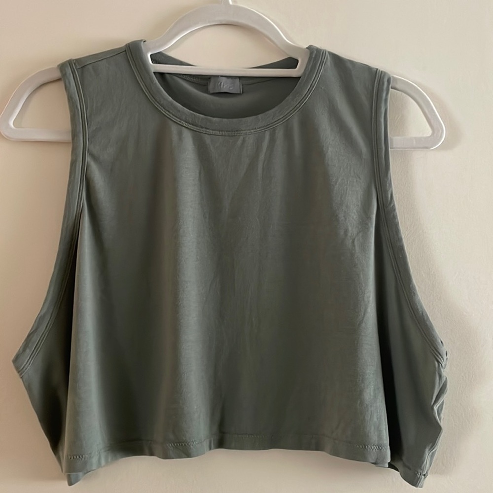 Skims Large Boyfriend Crop Tank